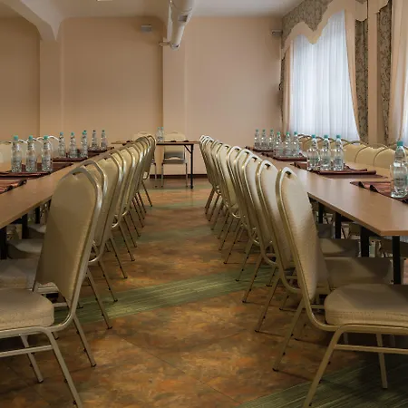 Majewski & Hotel 3*