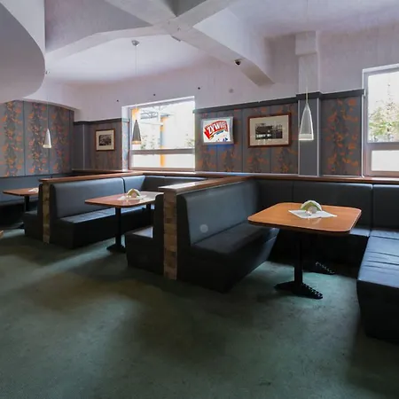 Majewski & 3* Malbork