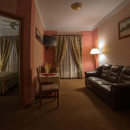 Majewski & Hotel 3*