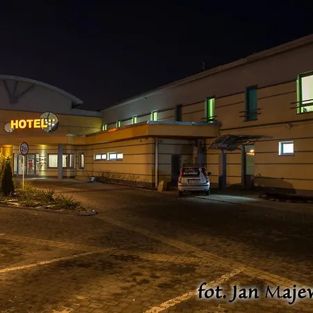 Hotel Majewski & 3*