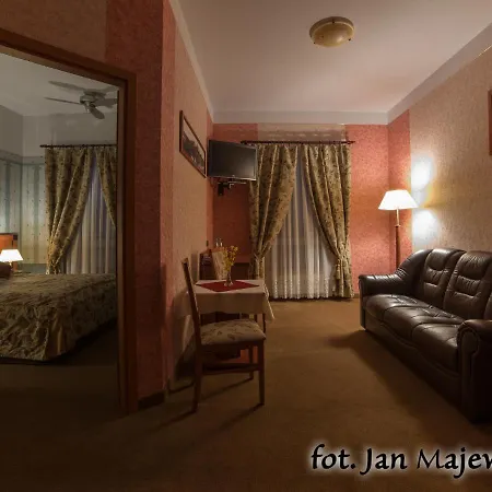 Majewski & 3* Malbork