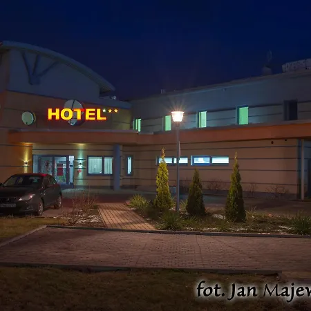 Majewski & Hotell