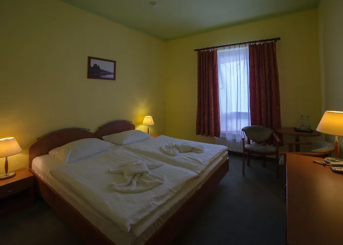 Majewski & Hotell Malbork