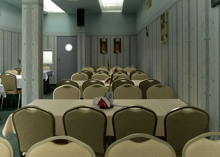 Majewski & 3* Malbork