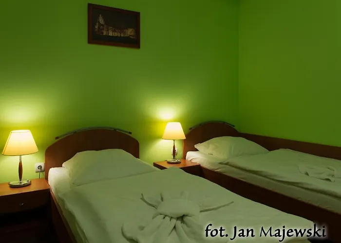 Majewski & Hotell Malbork