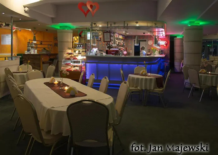 Majewski & Hotell Malbork